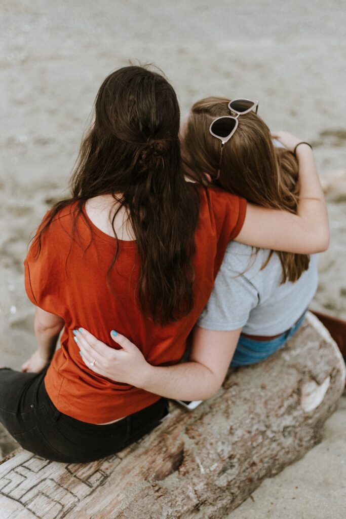 declutter together