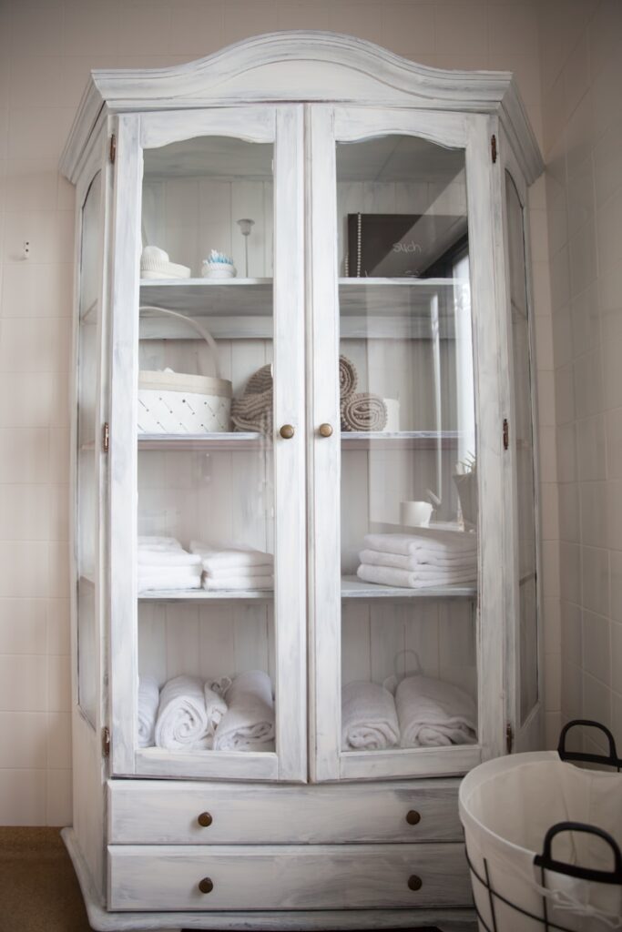 Organized bath closet
